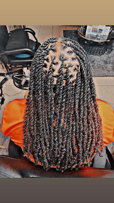 Lavish Locs by Rhonda