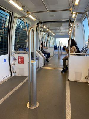 BART - Oakland International Airport Station