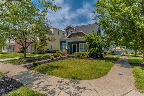 Sold listing near uptown!