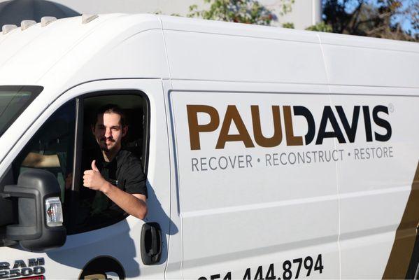 Colin arriving to my house !