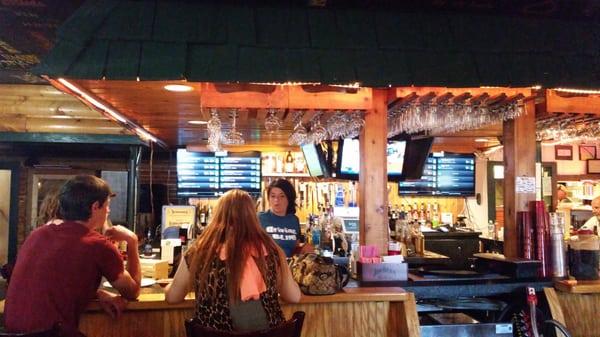 Good selection of craft beer. Digital beer menus and clean place. Love the cabin feel.