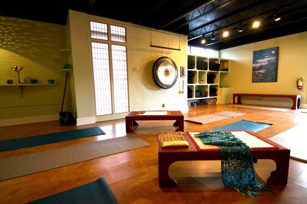 Upstream: A Center for Mindfulness Practice