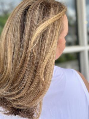 Seamless subtle copper