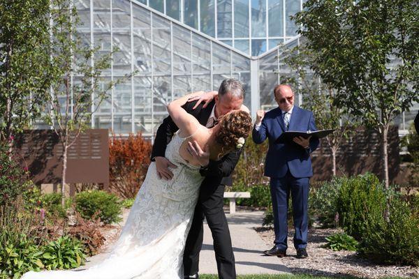 Ron's Wedding Officiant Service