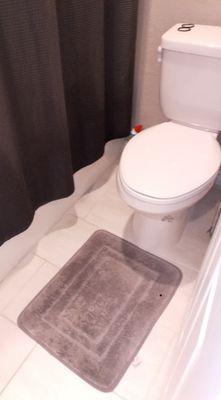 Cleaning deep restrooms