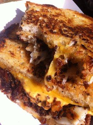 Bacon Bourbon Grilled Cheese @cheezen