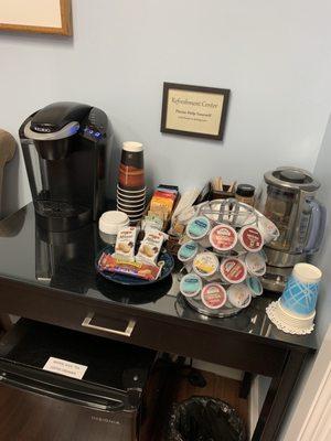 The mini snack bar while your waiting.