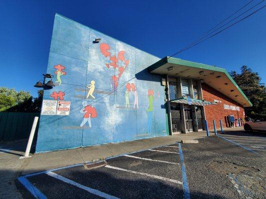 Emerald City Liquors, Redwood City