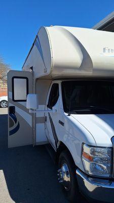 Clint & Lisa's RV Rentals