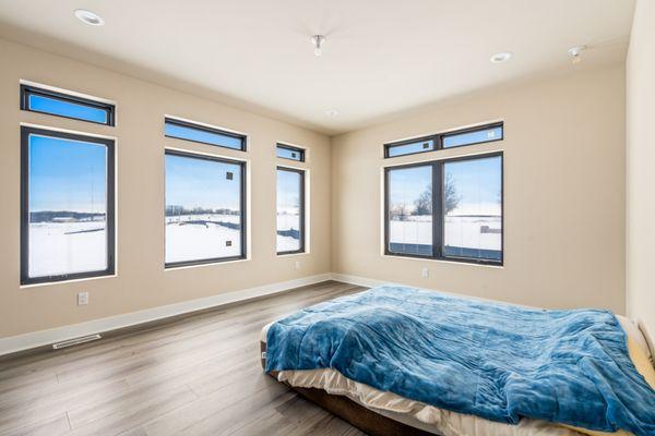 Straight Edge Flooring