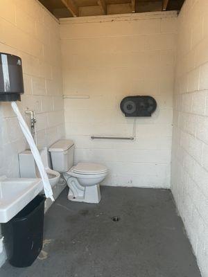 Reserved camp spot and spent $20 to use free public restroom. Restroom not clean and door behind me does not close or latch.