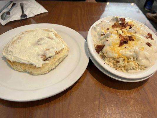 Haystack and a cinnamon roll!