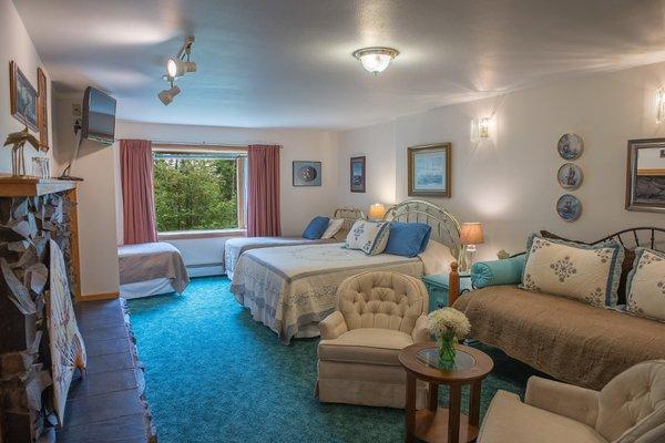Redoubt Suite