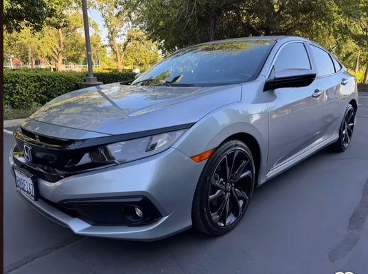 ----- 8/2025 -- 2019 Civic Sport -- Clean title -- Car Fax Available