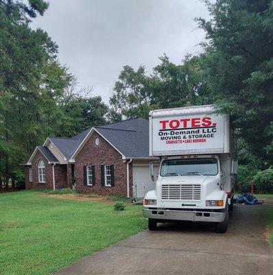 Totes On Demand Moving & Storage