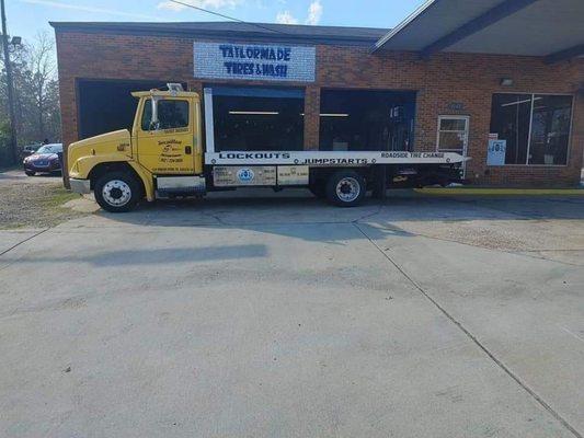 Taylormade Auto Center