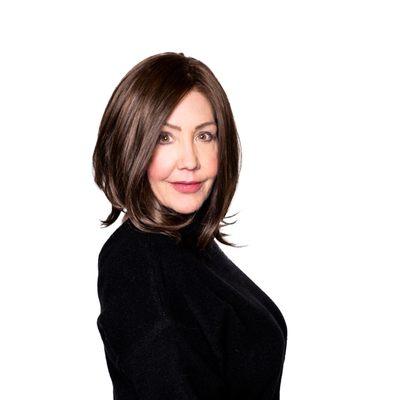 Leah Lindsay, Broker & Owner