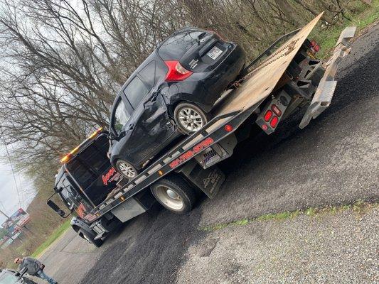 Legacy Towing & Recovery