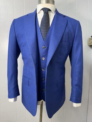 Finish Garment
Bespoke suit for our customer,
Fabric: Loro Piana