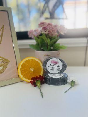 jabón de carbon Activo