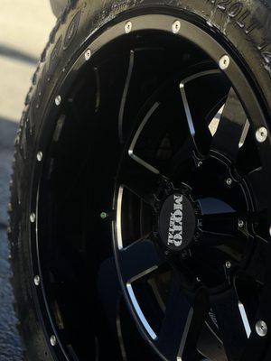 This is a After photo of a wheel in tire detail!