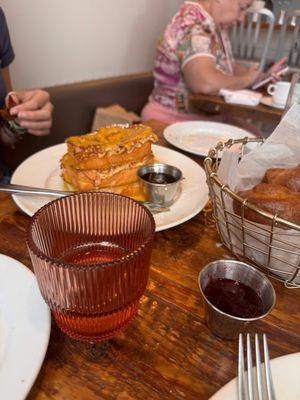 My friend had french toast she said it was great