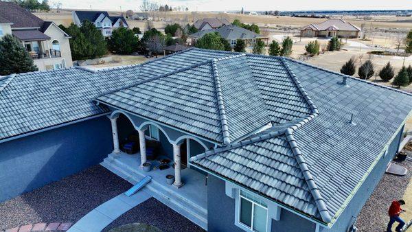 Living Stone Roofing