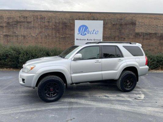 2006 Toyota 4Runner V8 with 170k miles. Clean inside and out. 3" suspension lift and brand new TRD Rims with new tires.
