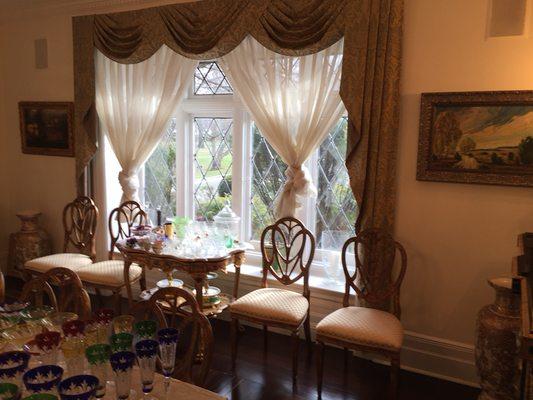 Dining room cleaning and detailing