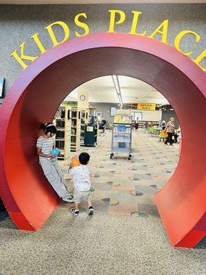 Anaheim Public Library Haskett Branch