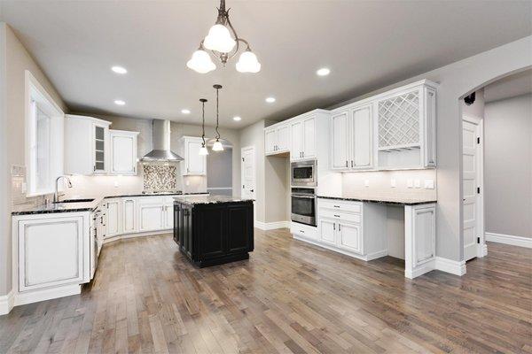 Accents & Interiors