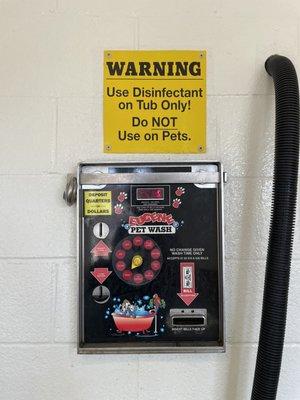 Where you insert coins/cash and choose your setting!