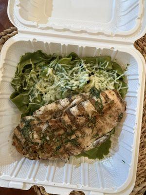 Pappardelle al Pest con Pechuga a la Plancha