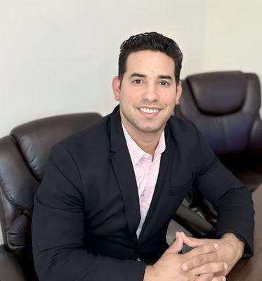 Oasis Travel & Services