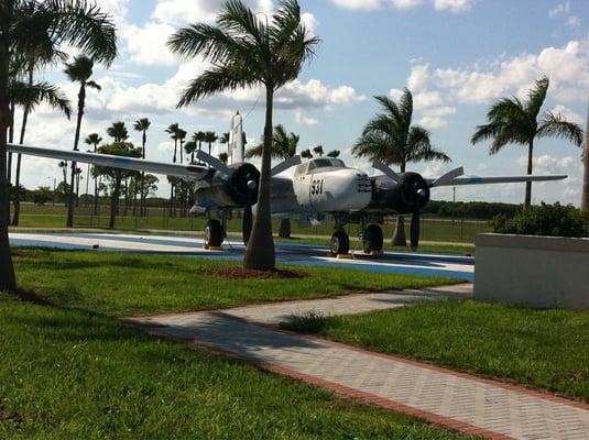 Miami Executive Airport (TMB)