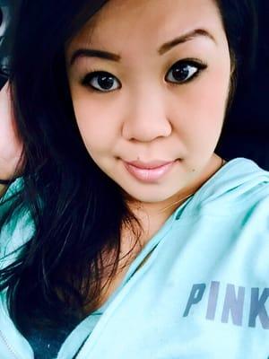 Eyebrows tinted and threaded