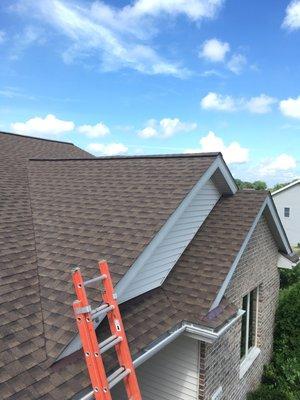 Cardinal Roofing & Construction