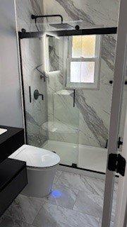 Elite Bathrooms LuxStone of Long Island