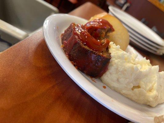 Golden Corral Buffet & Grill