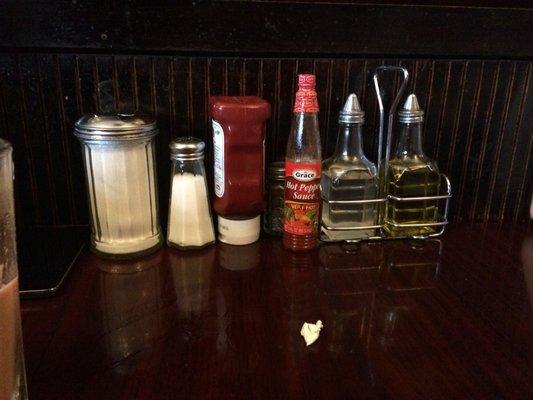 Lots of options to make bland food taste better +++