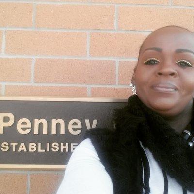 I work at Newnan Ga SALON