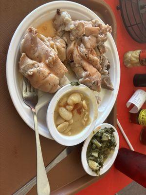 I had the pigs feet with Lima beans and turnips. My wife had fried chicken with dumplings and carrots.