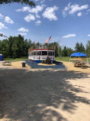 Trail Side Food Court