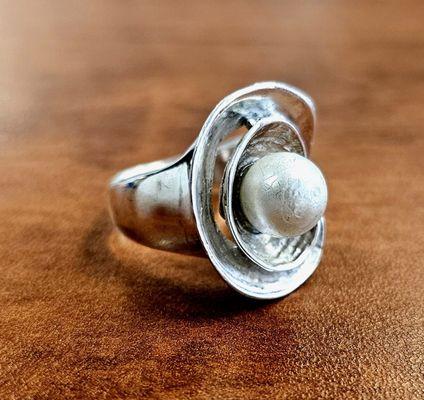 Another great repair. Pearl came off and needed cleaning.