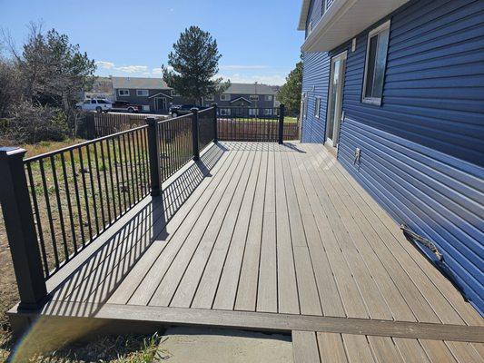 Finished deck....I LOVE IT!!!!