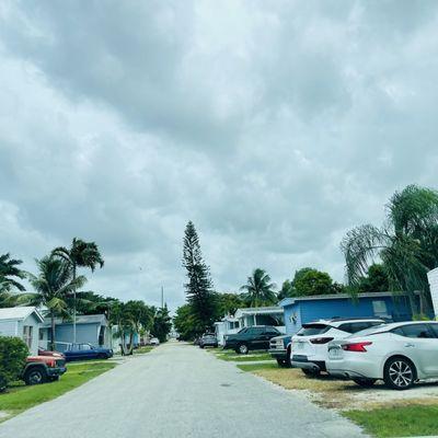 Aquarius Mobile Home Park