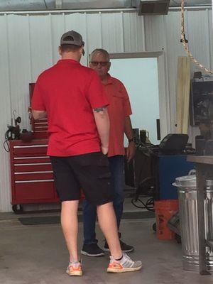 D & S AUTOMOTIVE INC