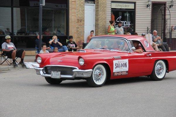 Rusty's Saloon & Grill