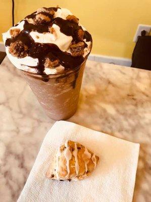 Mocha Frappe & Petite Scone