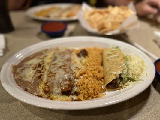 La Parrilla Mexican Restaurant